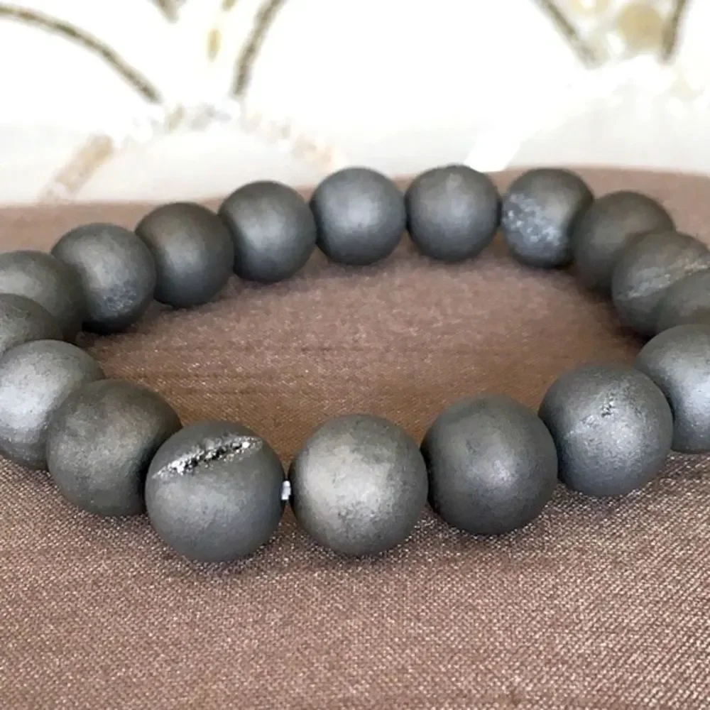 Crystal Druzy 8mm Bangle Bracelet Silver Bead NWT